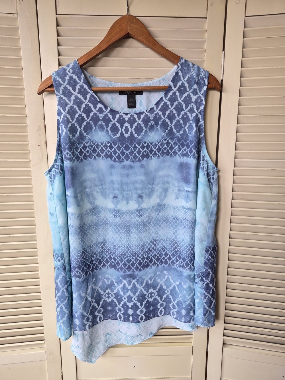 Style & Co. Blue Patterned Sleeveless Tank Size Large